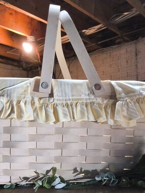 Longaberger White Woven Basket with Yellow Ruffled Liner